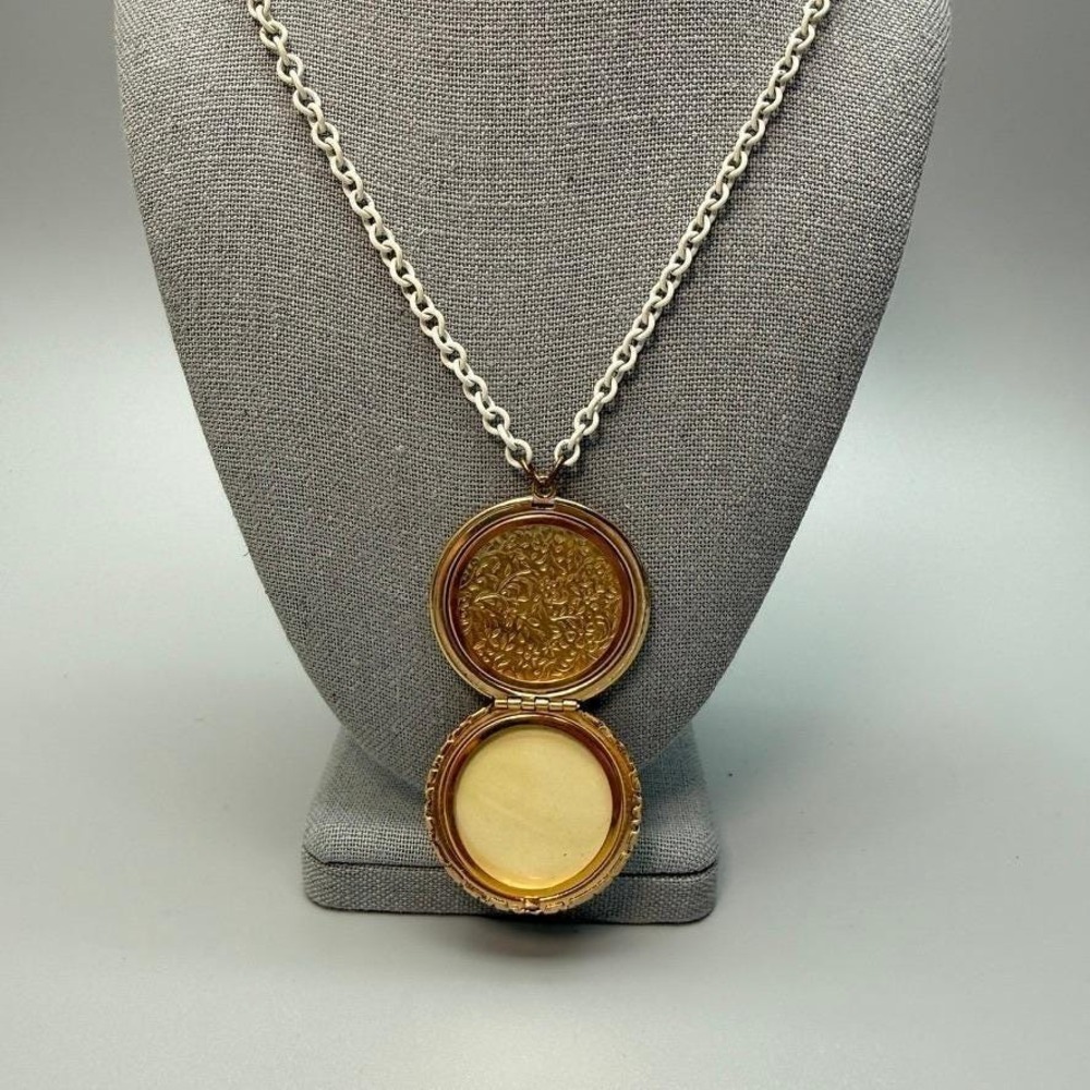 Vintage Locket Pendant Necklace 25" Long White Gold Tone Floral Filigree